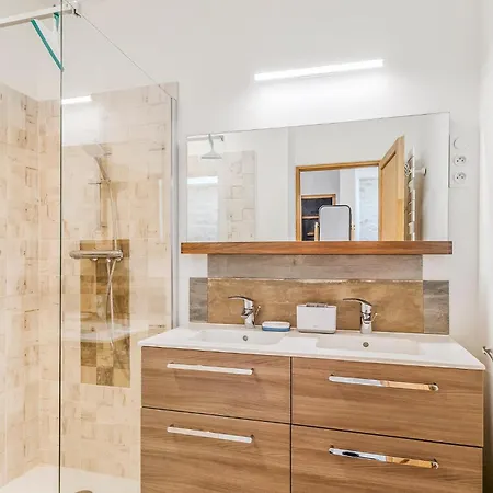 Stunning In Holiday home Surgeres