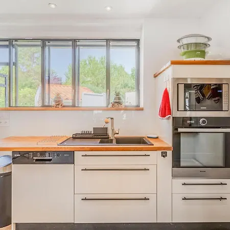 Stunning In Surgeres